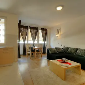 Vision 3*, Budapeste Hungria